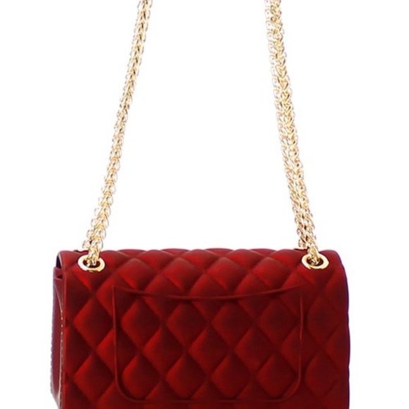 RED CROSS BODY QUILTED MESSENGER - Picture 4 of 4